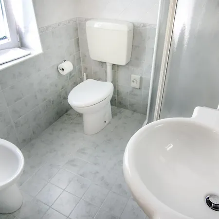 All'orologio - Boutique 카오를레