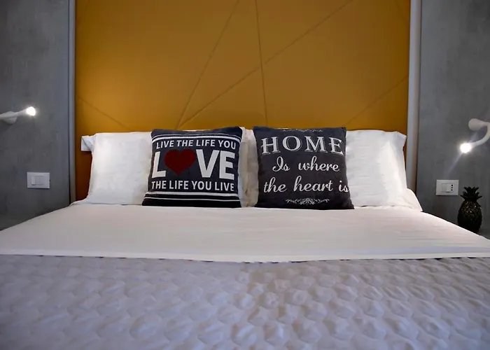 All'orologio - Boutique 3*