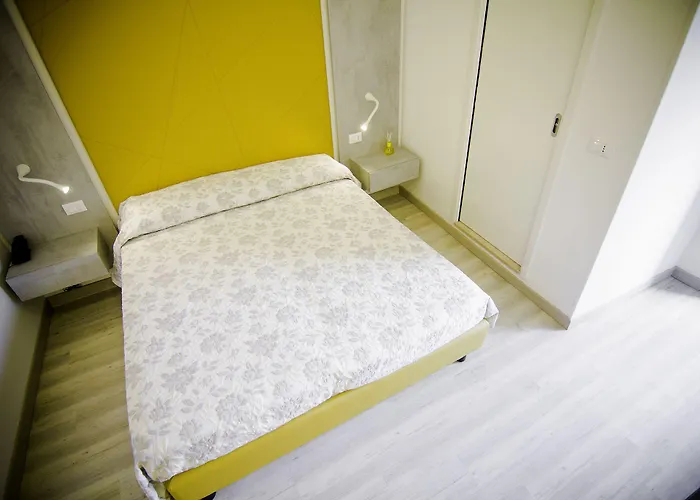 All'orologio - Boutique 3* Caorle