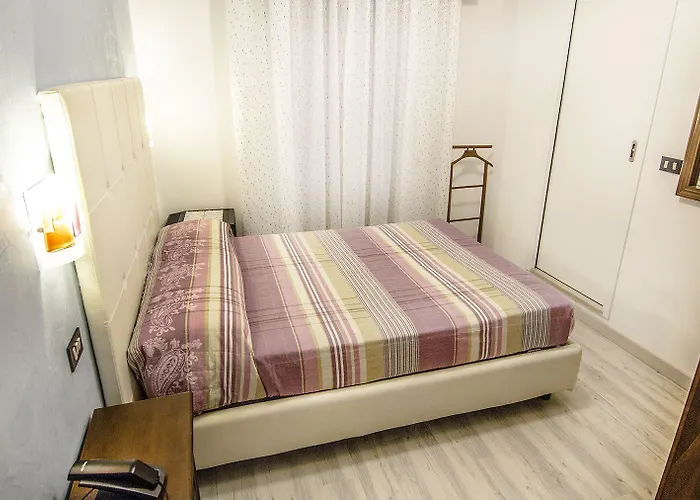 Hotel All'orologio - Boutique 3*